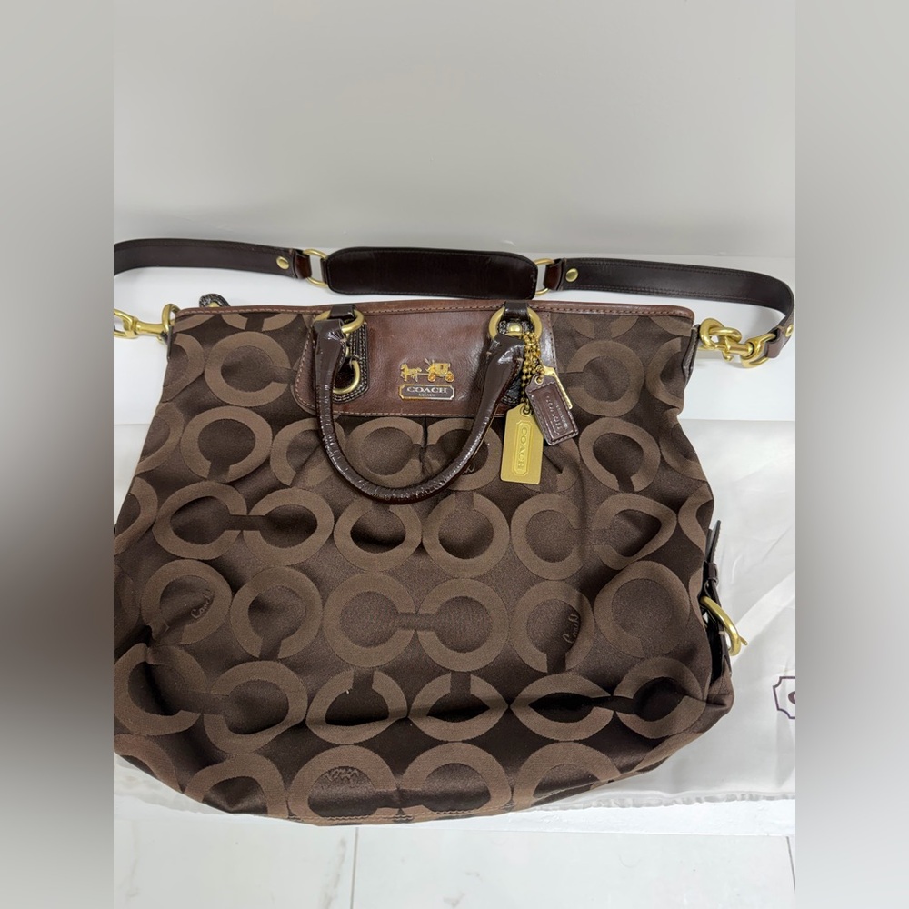 Authentic Coach Brown Signature Canvas Tote Bag - Classic Coach Handbag - Picture 3 of 9